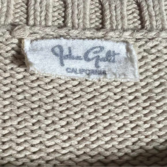 John Galt sweater - Picture 2 of 4